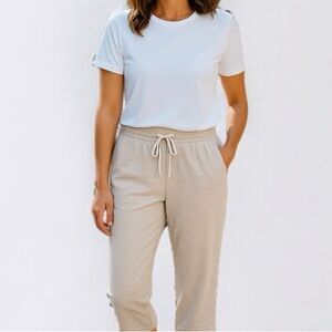 St. John Yellow Lable Cropped Pull-On Loungewear Pants In Heathered Oatmeal